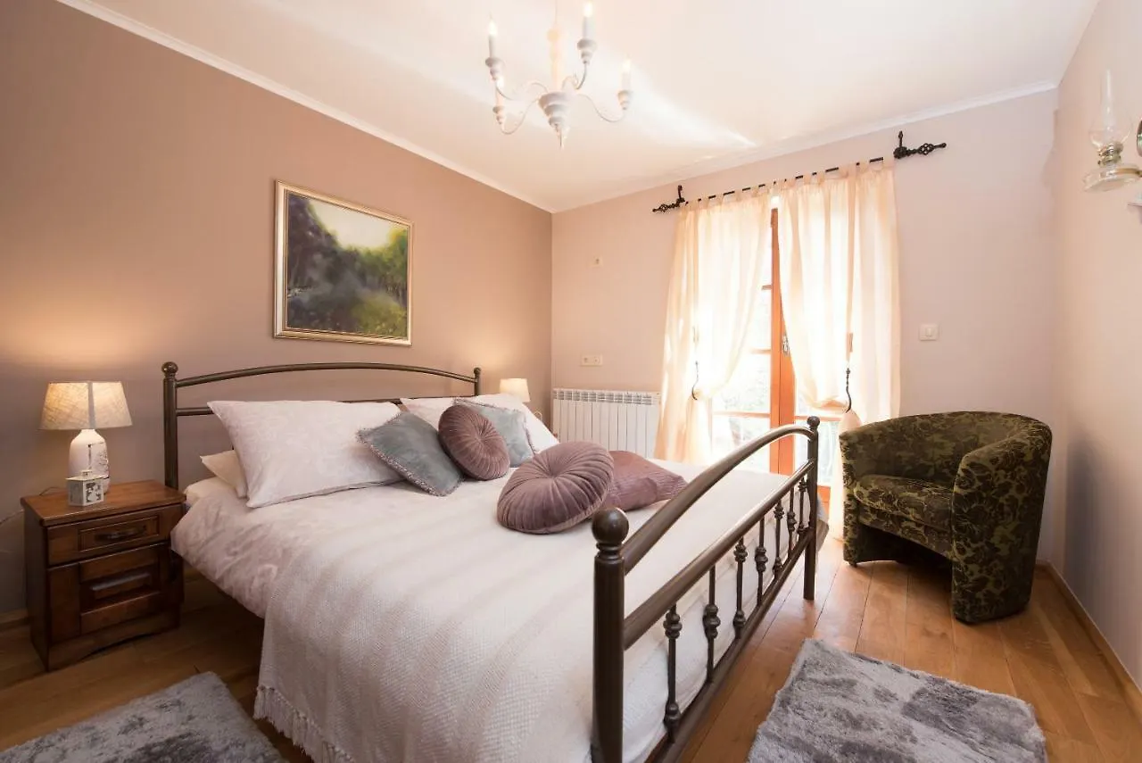 Casa de Férias Guest House Rabenseifner - Opatija Jurdani